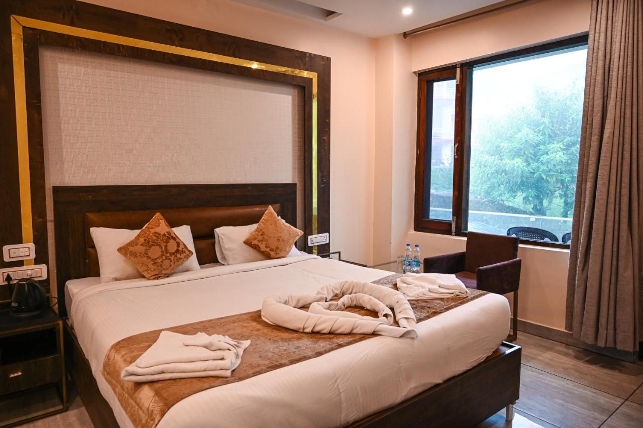 Golden Rock, Dharamshala - Am Hotel Kollection Extérieur photo